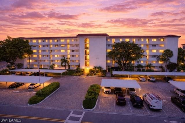 37 High Point CIR E 307-15