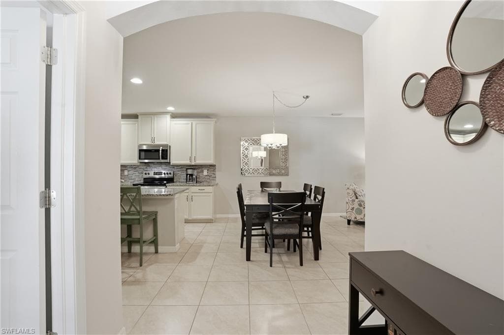 4262 Dutchess Park RD-2