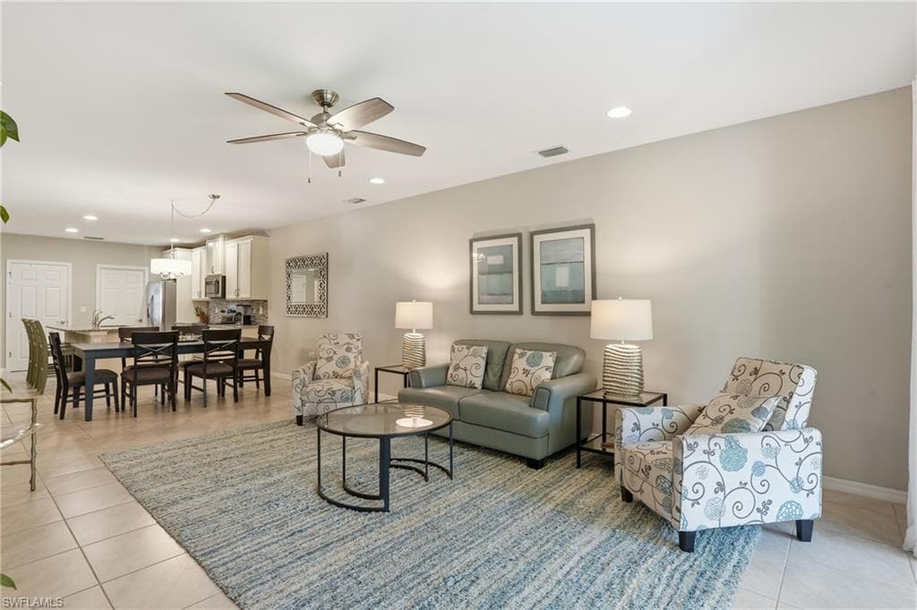 4262 Dutchess Park RD-4