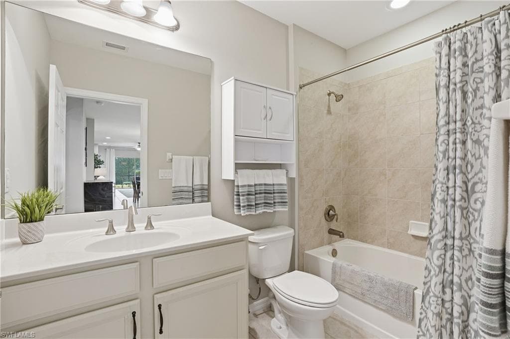 4262 Dutchess Park RD-23