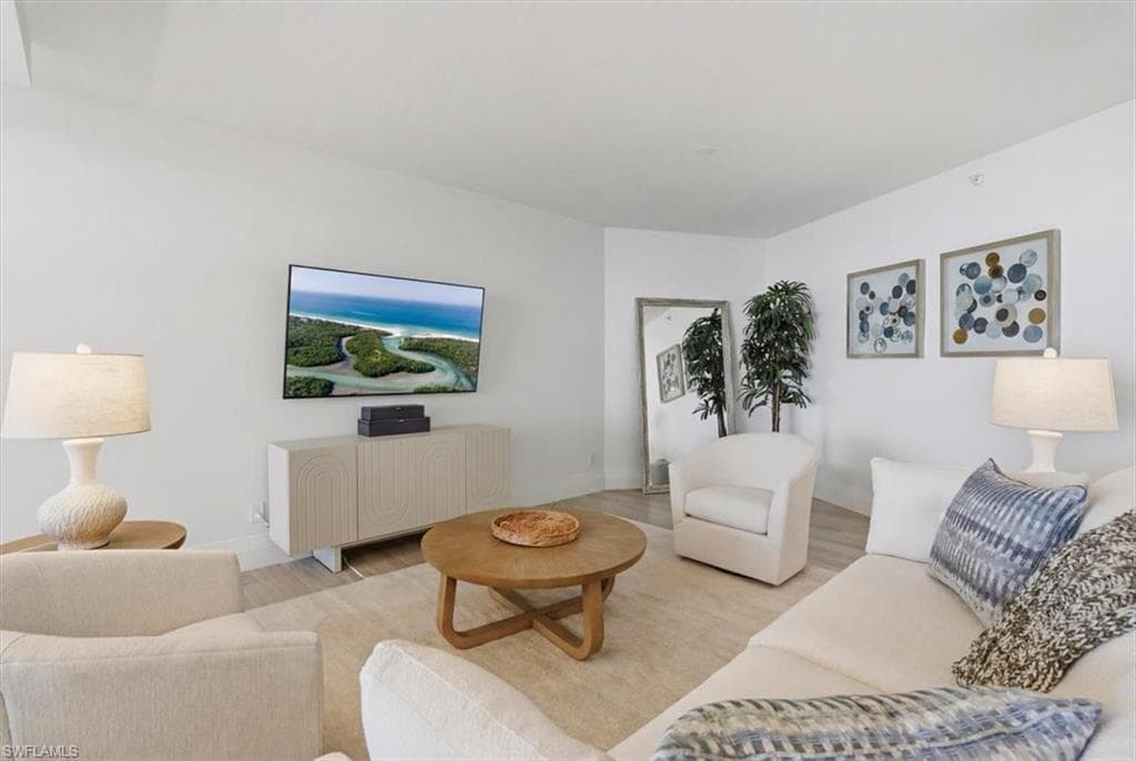 980 Cape Marco DR 706-5