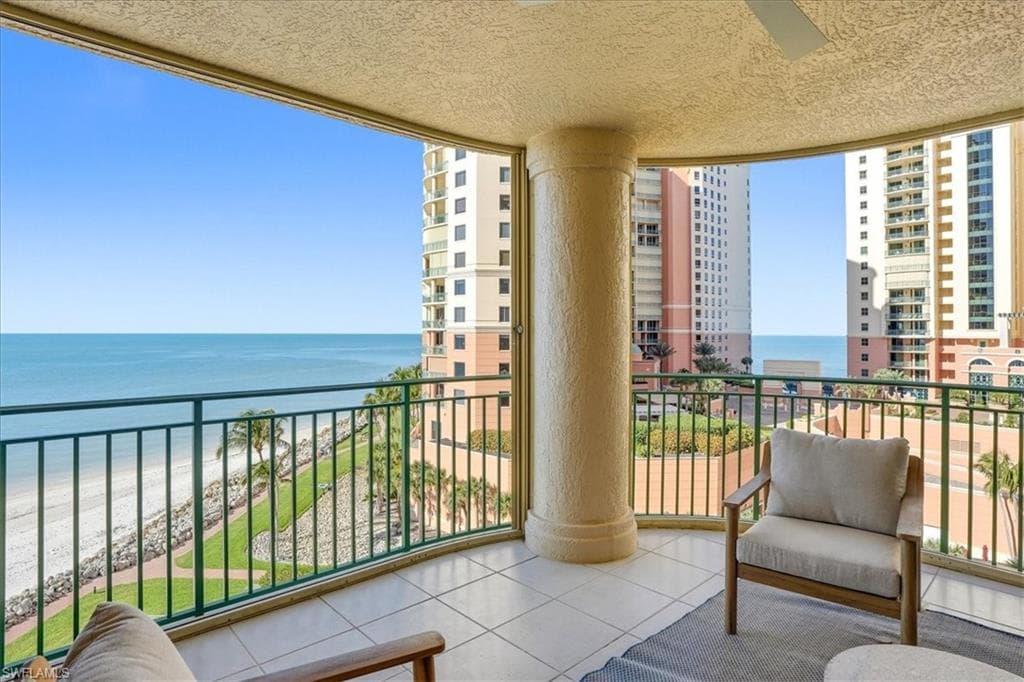 980 Cape Marco DR 706-2