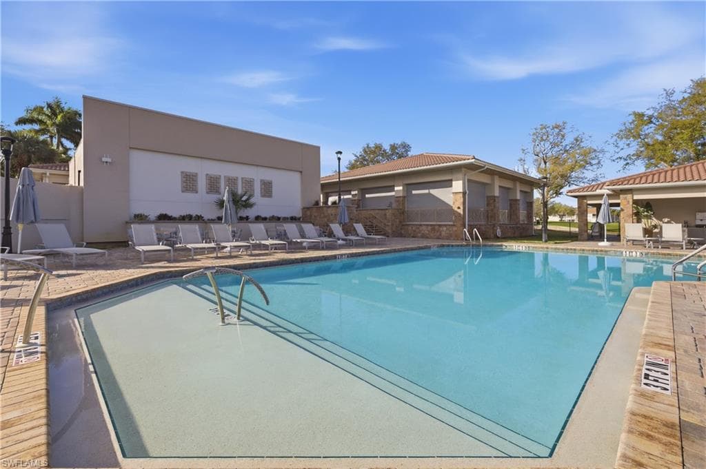 23541 Sandycreek TER 806-36