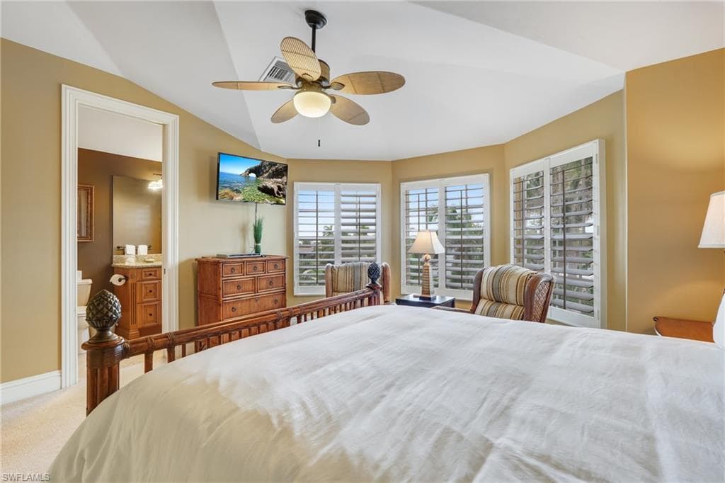 5640 Williams DR-31