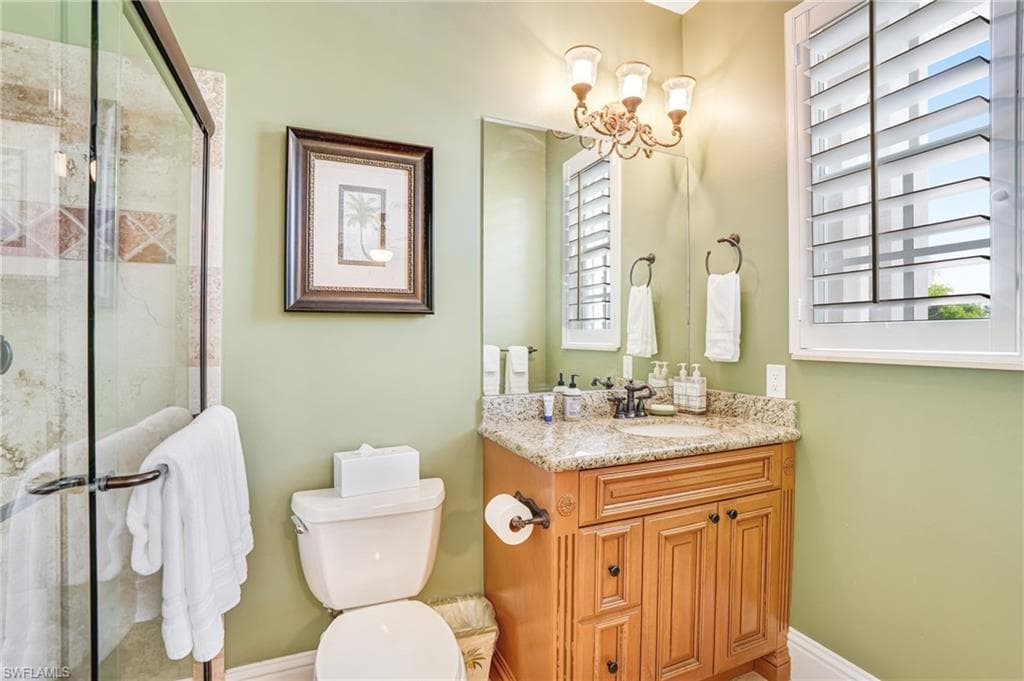 5640 Williams DR-34
