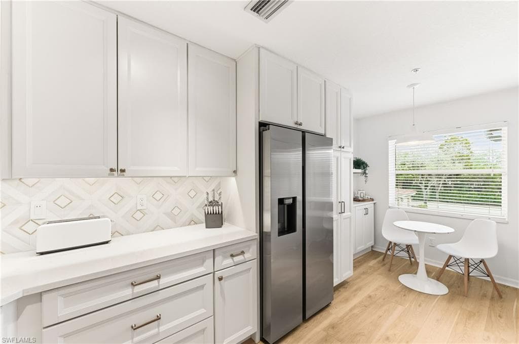 6930 Huntington Lakes CIR 203-7