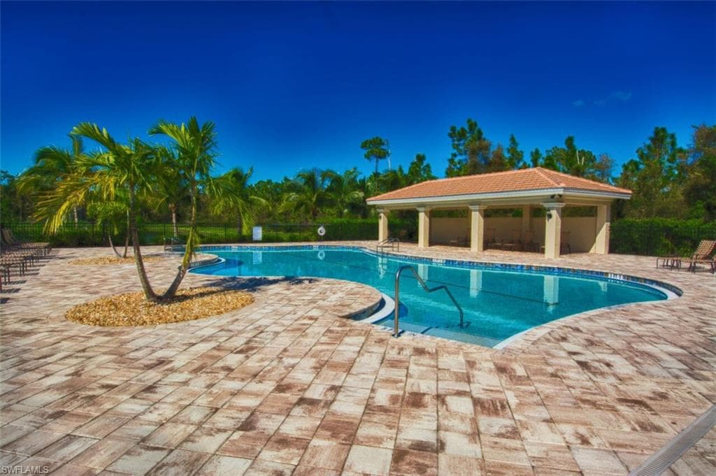3718 Crofton CT-36