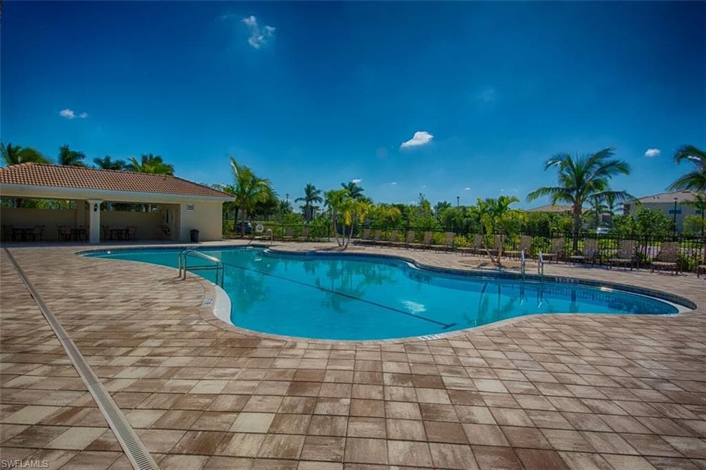 3718 Crofton CT-34