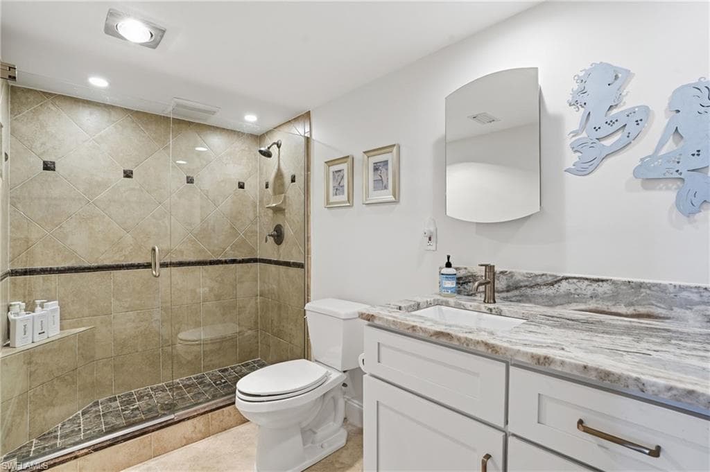 8403 Estero BLVD 201-27
