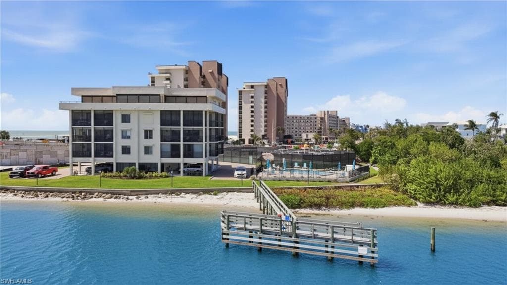 8403 Estero BLVD 201-40