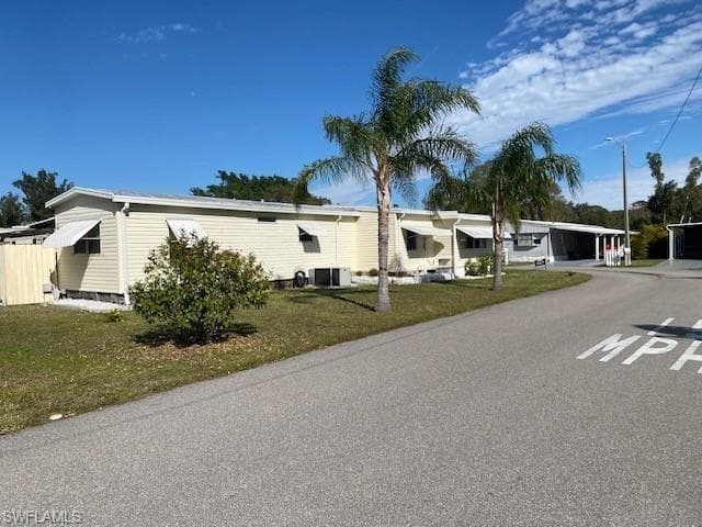 2727 Indianwood DR-1