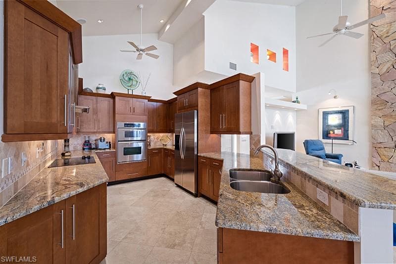 433 Crestwood LN-15