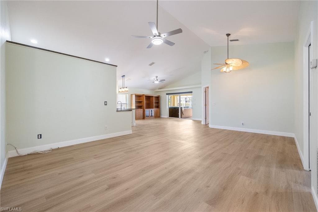 9273 Palm Island CIR-6