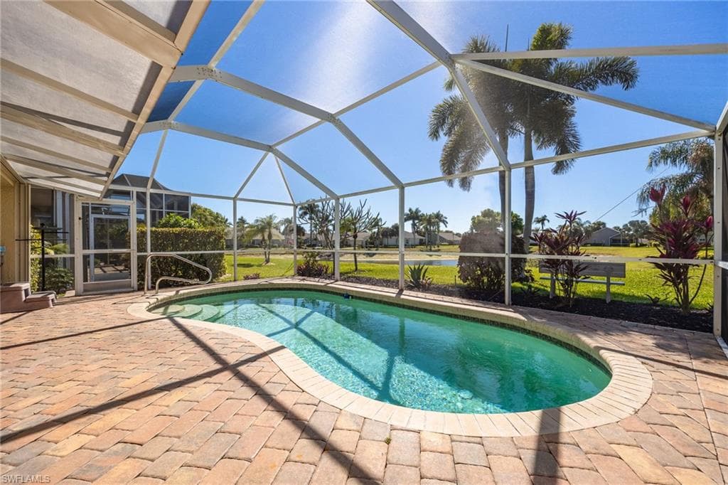 9273 Palm Island CIR-32