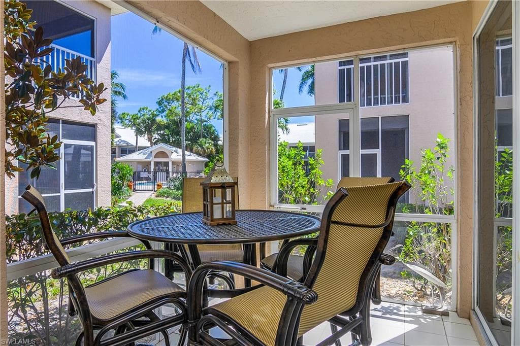 3940 Windward Passage CIR 102-27