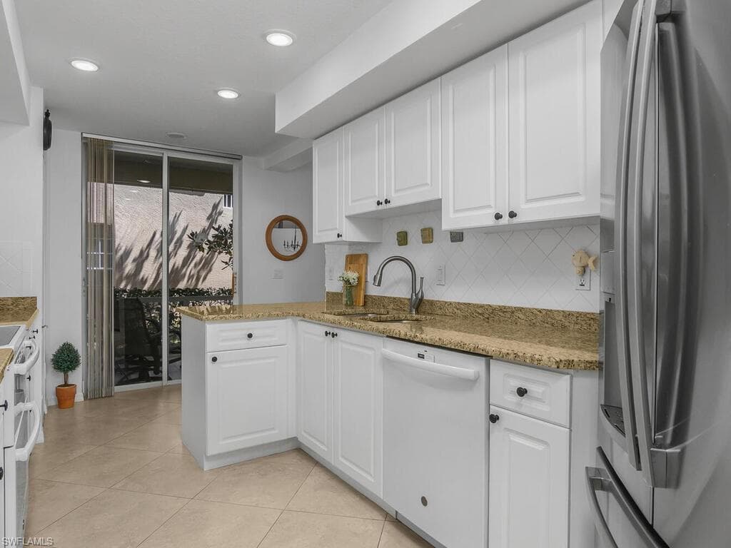 3940 Windward Passage CIR 102-17