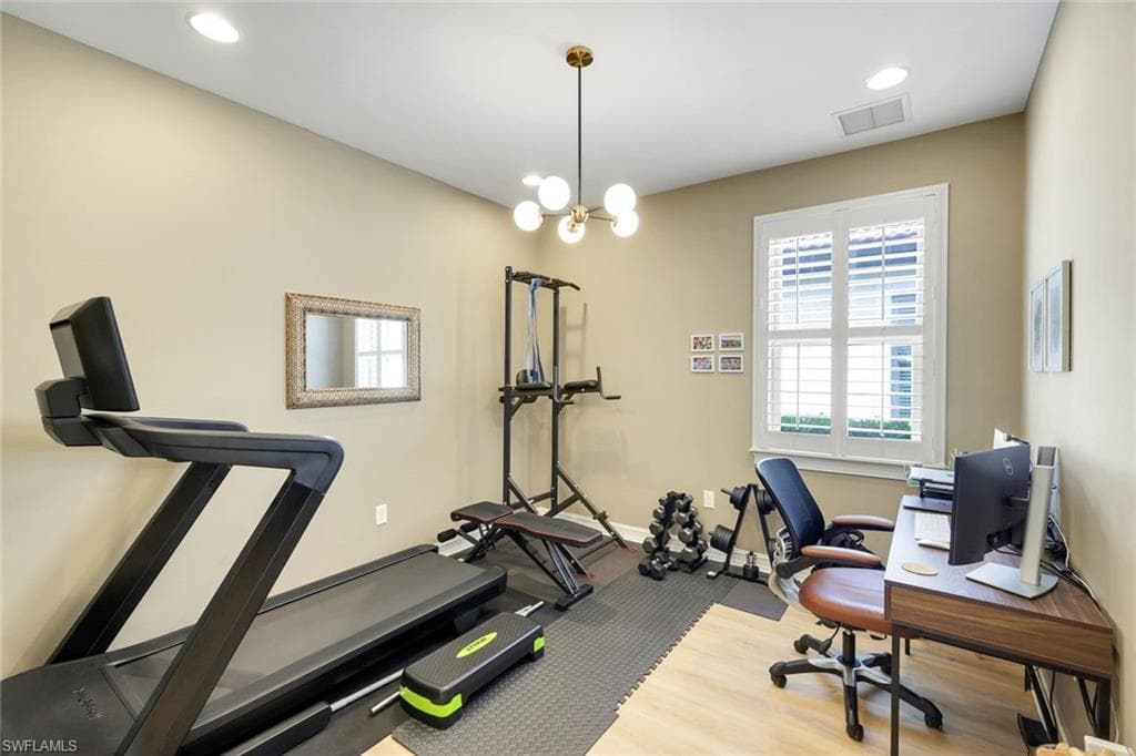 16357 Aberdeen WAY-26