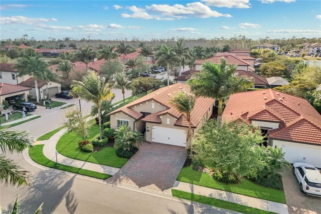 16357 Aberdeen WAY-35