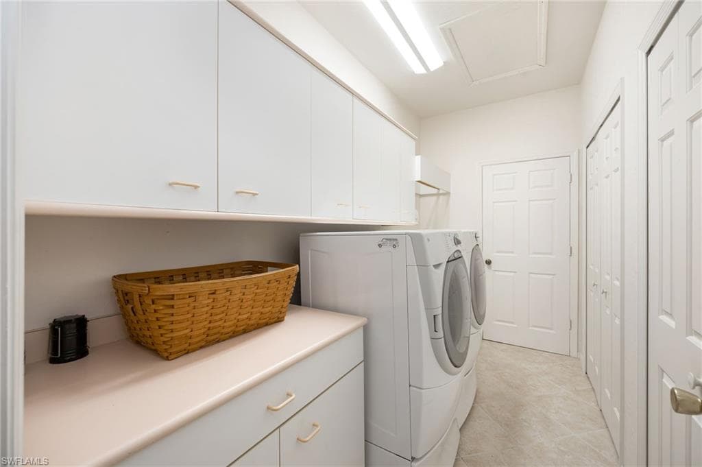 867 Saint Andrews BLVD-21
