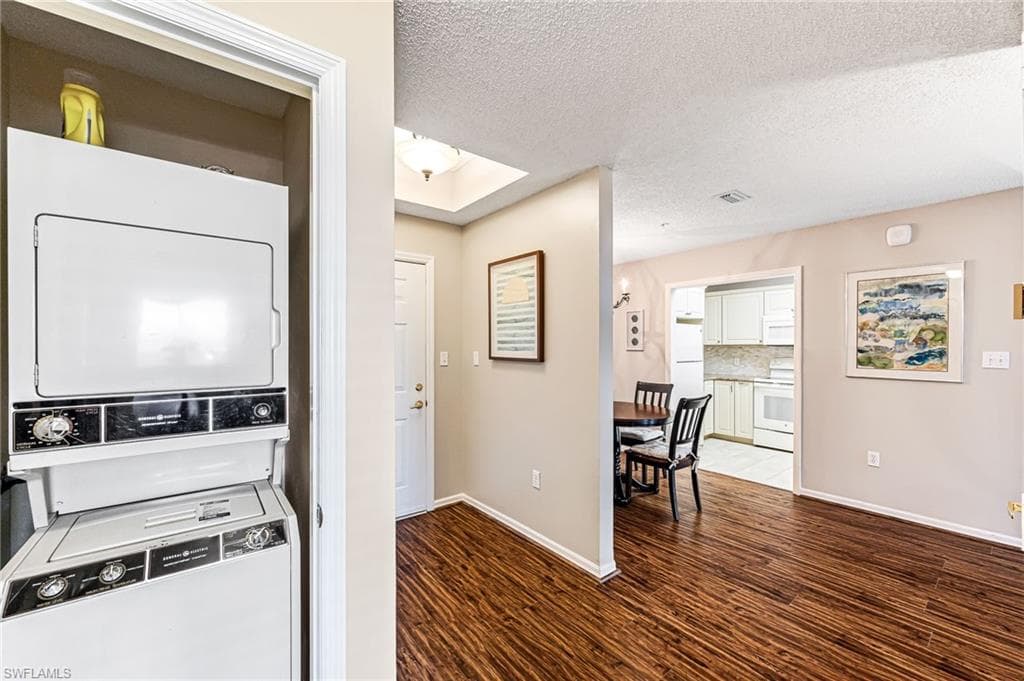 900 Arbor Lake DR 9-101-17