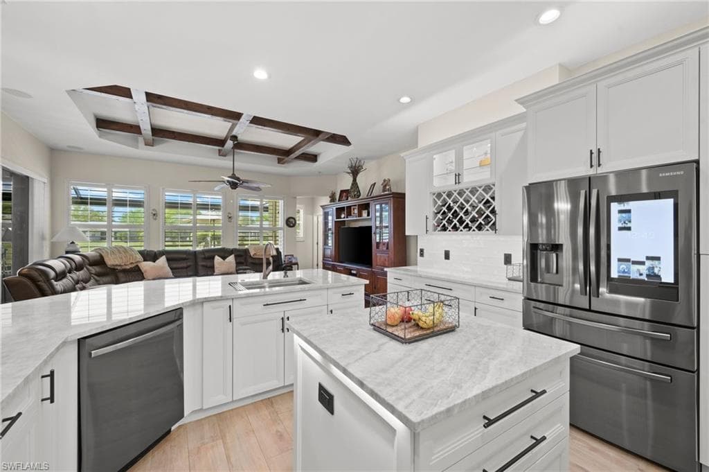 9100 Kings Cove CT-4