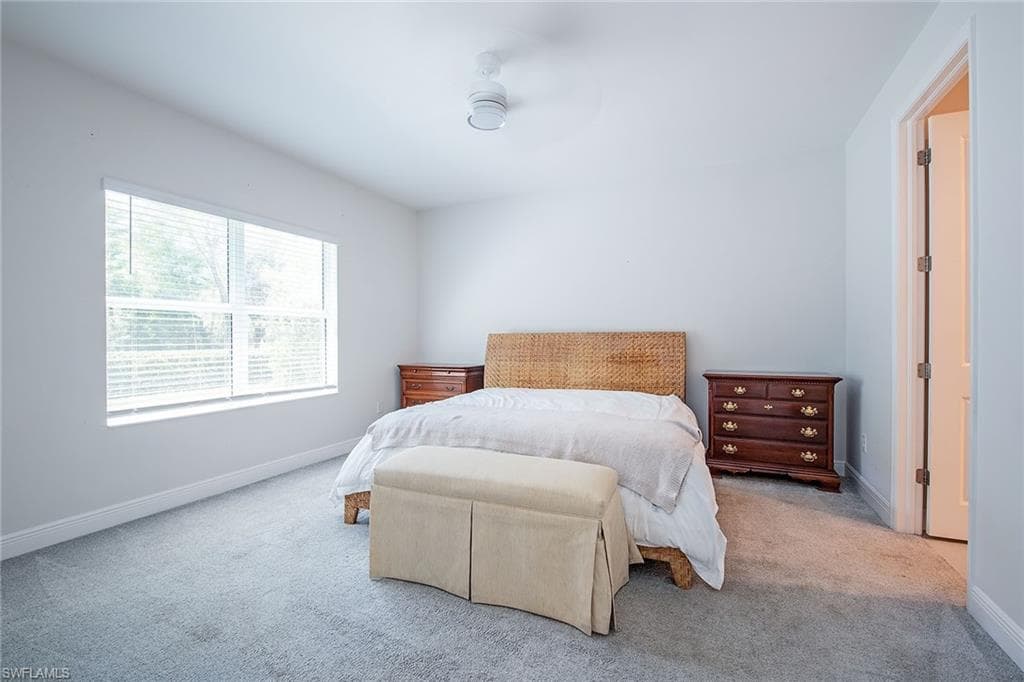 2409 Ariane DR-14