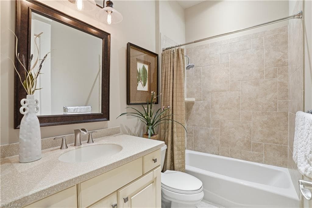 9450 Monteverdi WAY-22