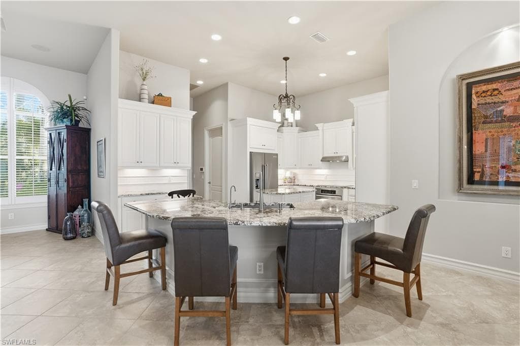 9450 Monteverdi WAY-5