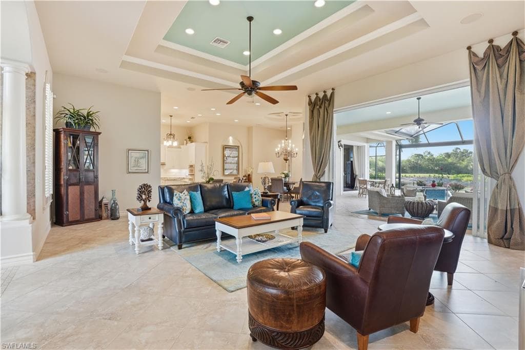 9450 Monteverdi WAY-4