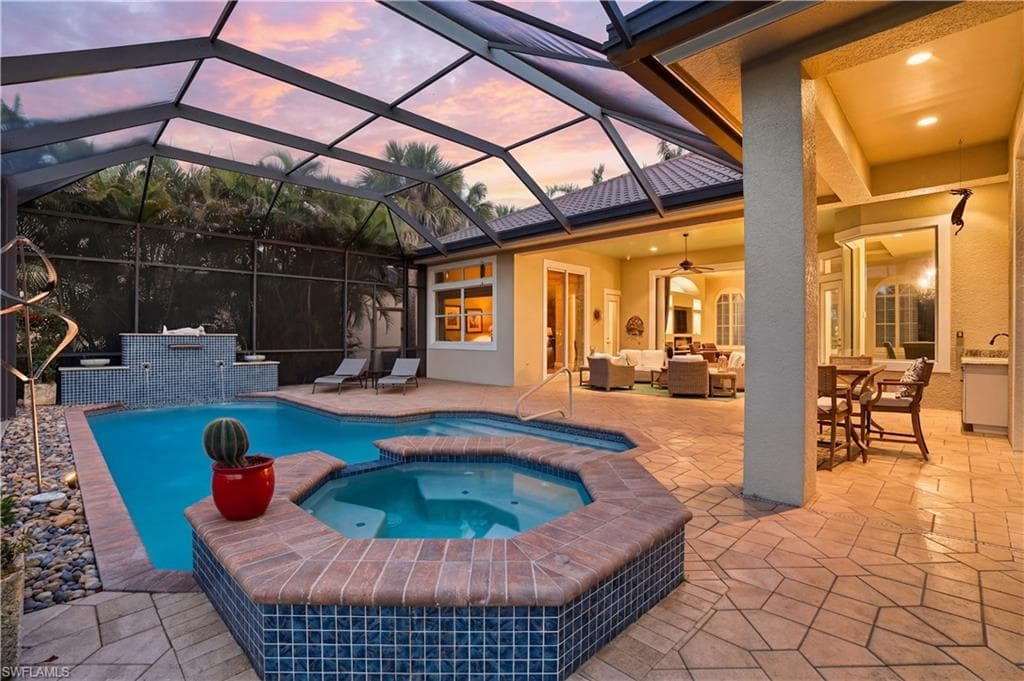 9450 Monteverdi WAY-33