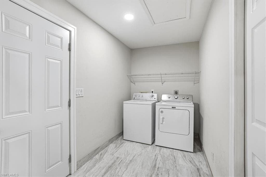 10225 Boca CIR-13