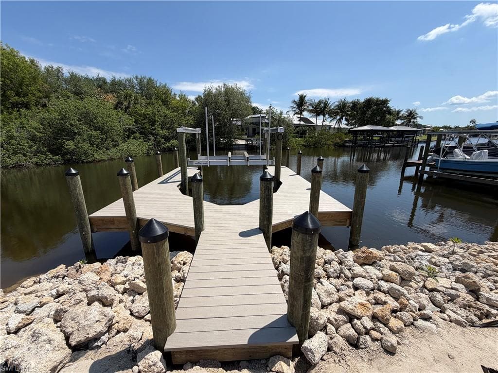 4754 Spring Creek DR-15