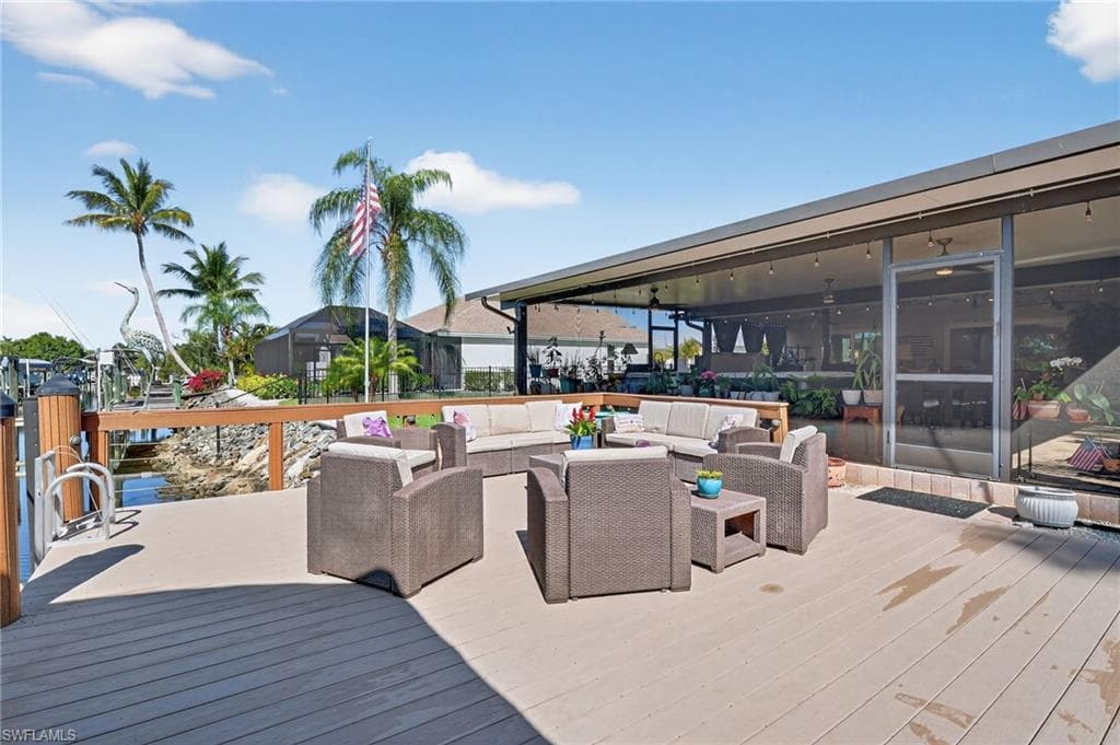 2424 Longboat DR-22