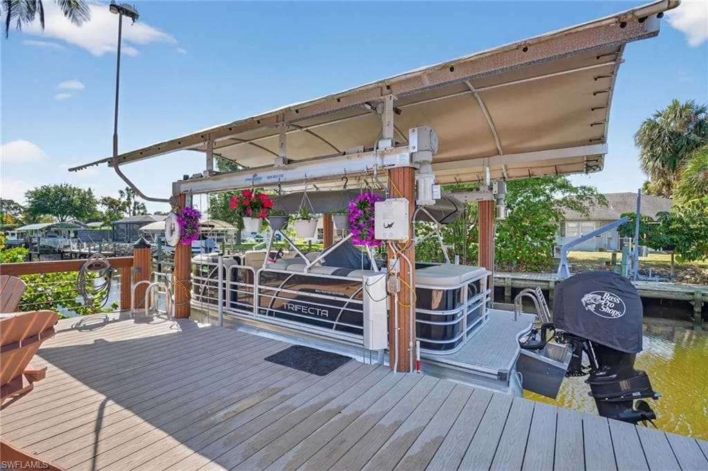 2424 Longboat DR-21