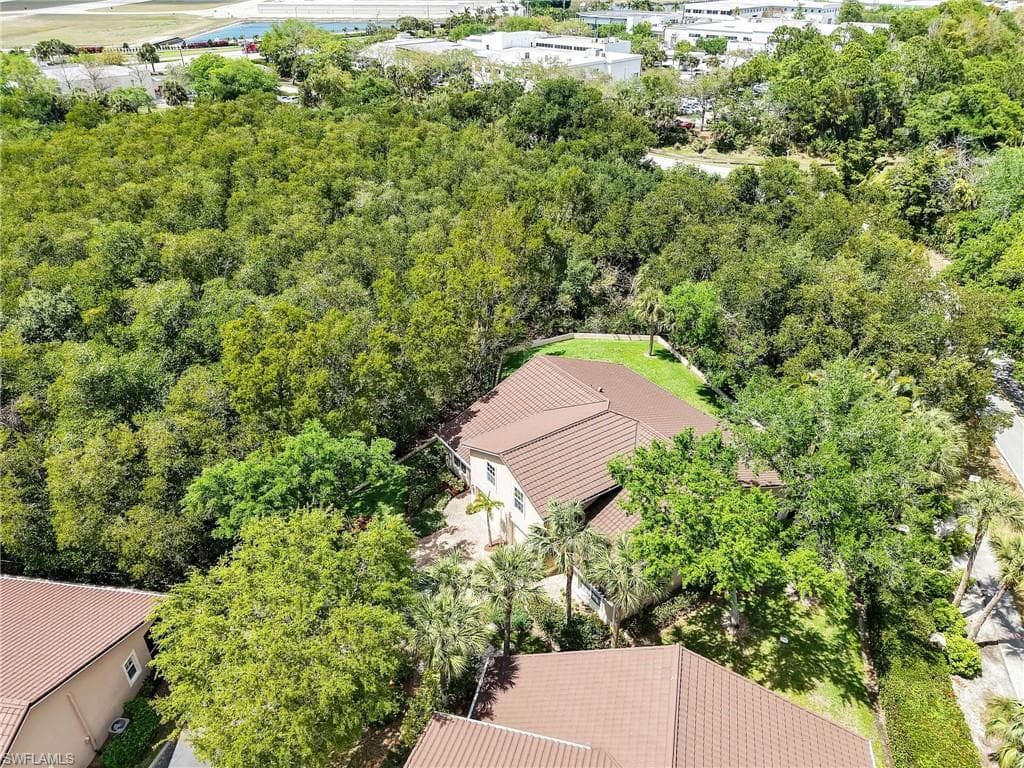 3515 Avion Woods CT 801-18