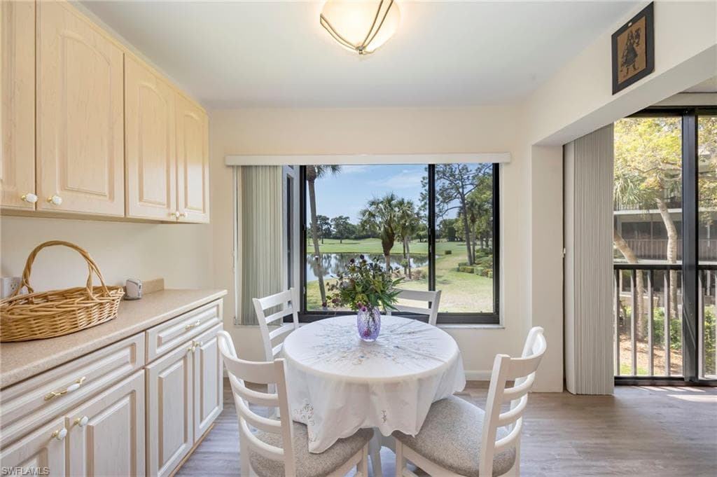 425 Wildwood LN-3