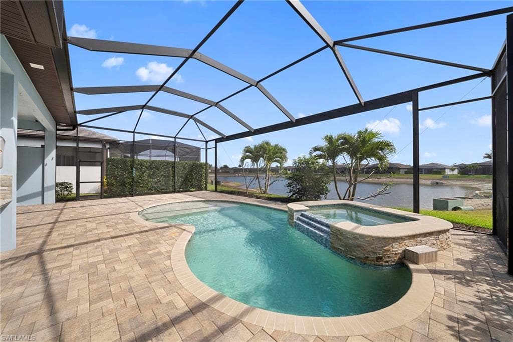 3721 Sapphire Cove CIR-8