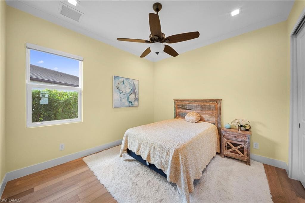 3721 Sapphire Cove CIR-40