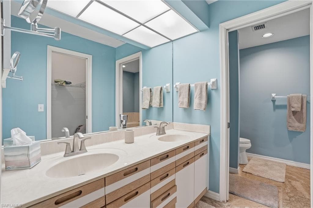 764 Eagle Creek DR 103-9