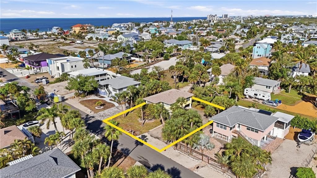 123 Andre Mar DR-1