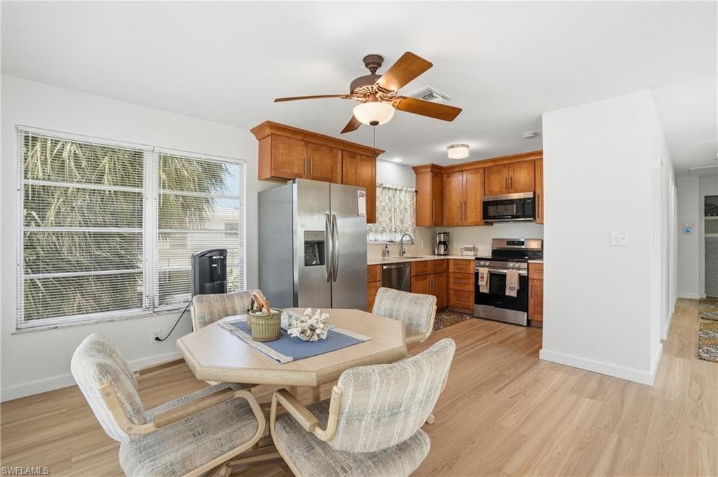 123 Andre Mar DR-5