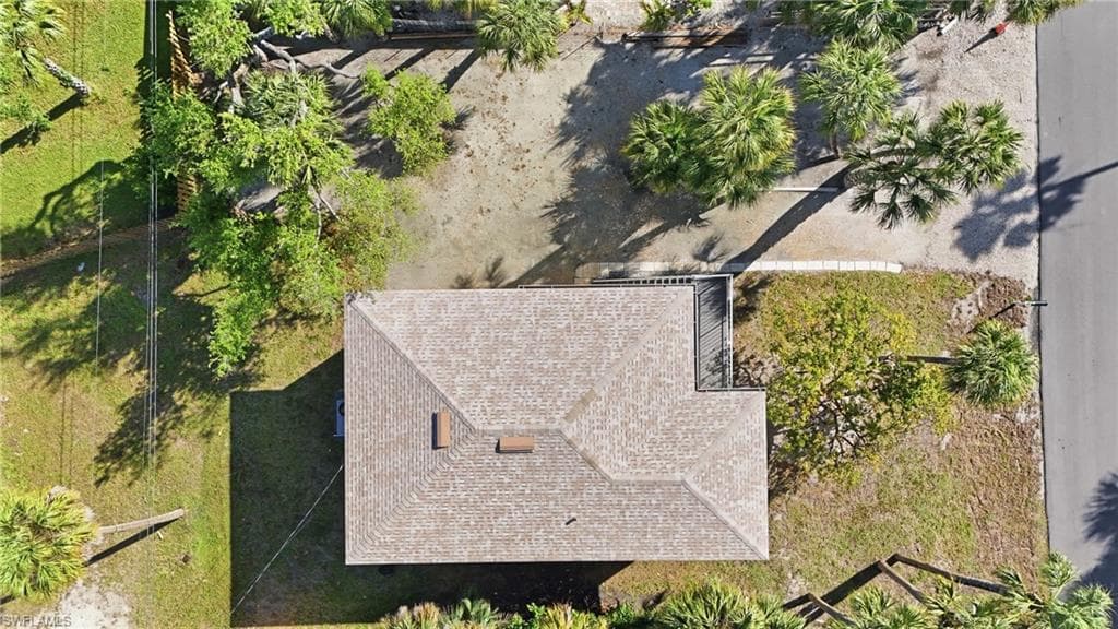 123 Andre Mar DR-17