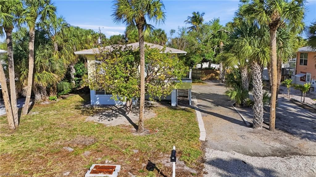 123 Andre Mar DR-30