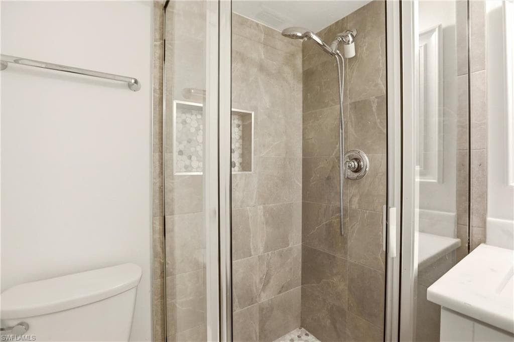 1450 Green Valley CIR 502-18