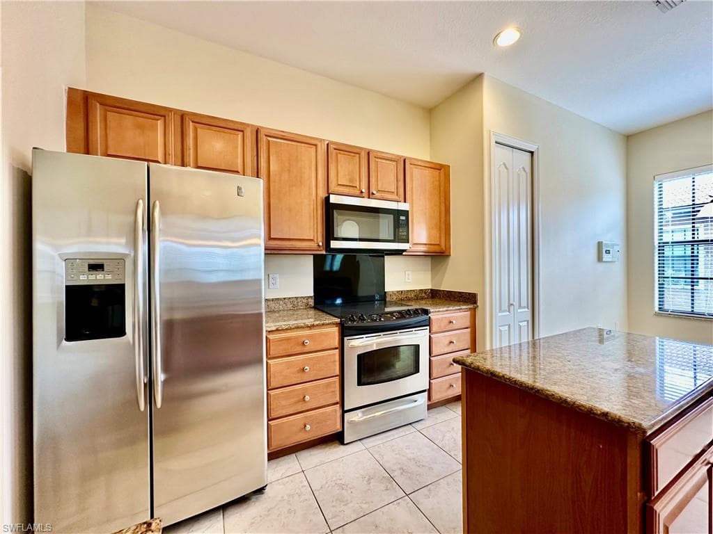 1303 Verde DR 1603-14