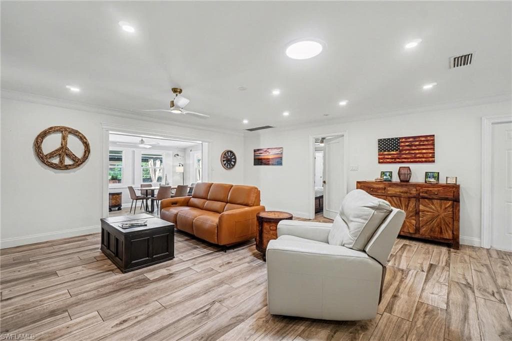 27044 Williams RD-4