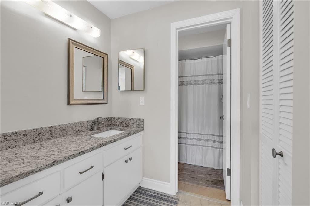 10438 Lakeport CT-8