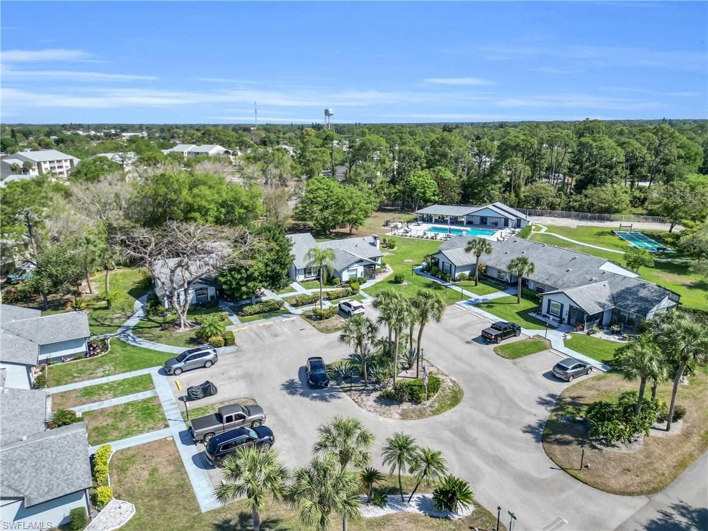 10438 Lakeport CT-32