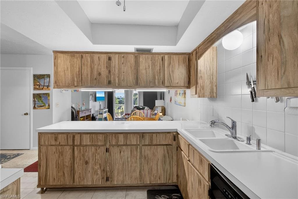 16051 Dublin CIR 202-25