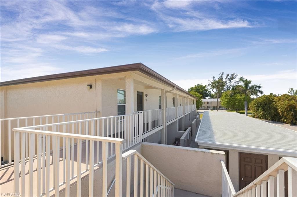 16051 Dublin CIR 202-27